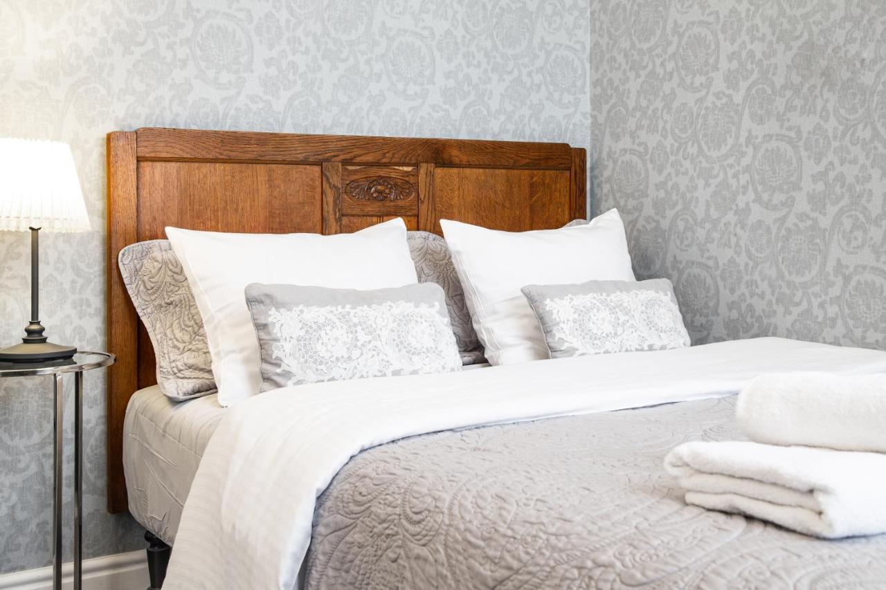 Househost Apartment :Zacisze Street クラクフ エクステリア 写真